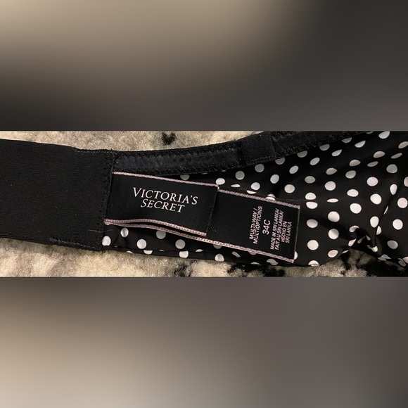 Victoria’s Secret Push-up & Strapless 34C - Picture 2 of 3